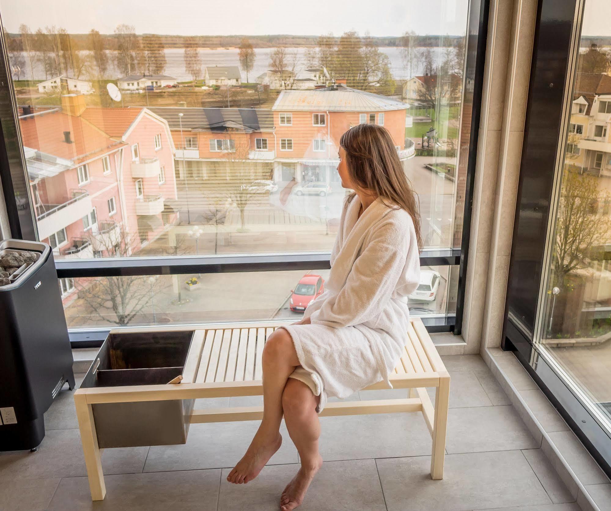 הולטספרד Hotell Hulingen מראה חיצוני תמונה
