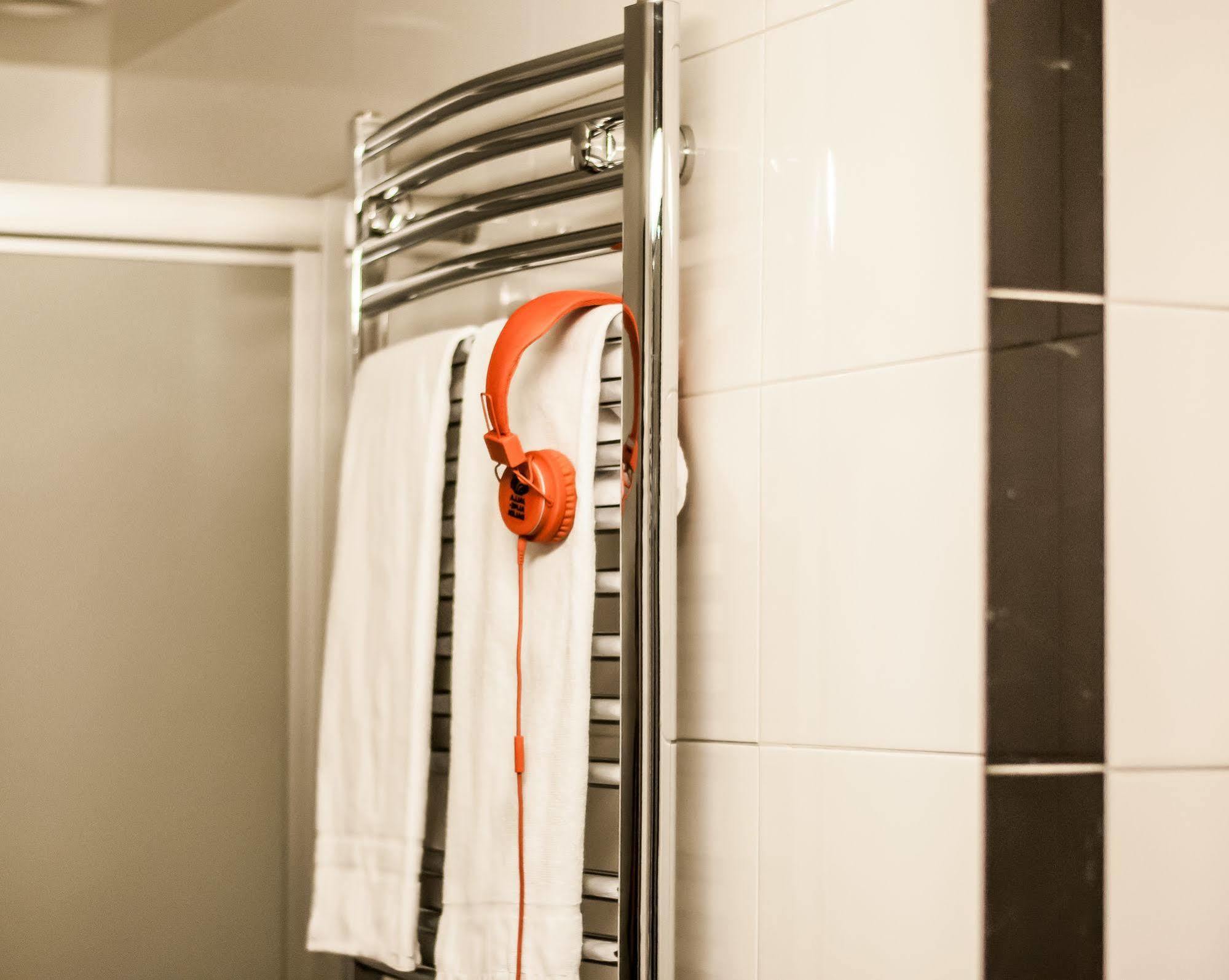 הולטספרד Hotell Hulingen מראה חיצוני תמונה