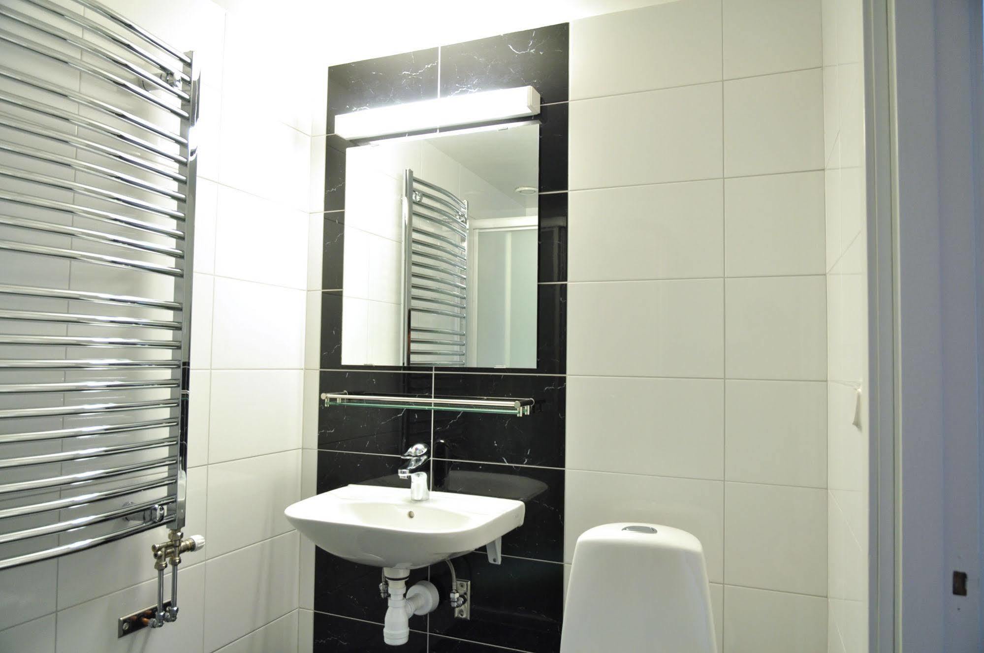 הולטספרד Hotell Hulingen מראה חיצוני תמונה